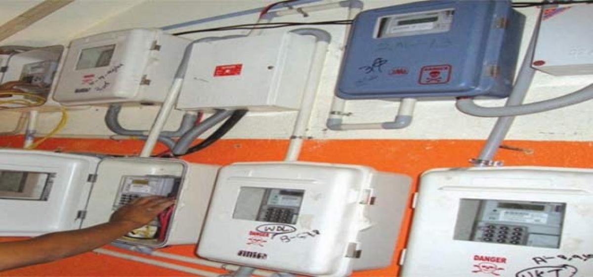 Discoms to go for pre-paid meters