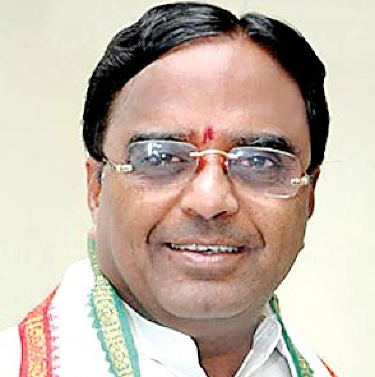 Ponnala dubs KCR reign Tughlaq’s rule