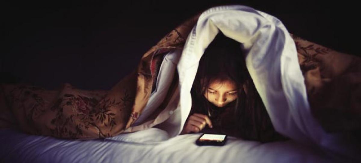 Smartphone use at night may not be that harmful: Study
