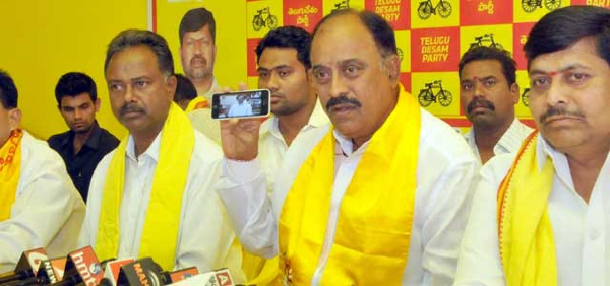 TRS failed to keep jobs promise: Telangana TDP