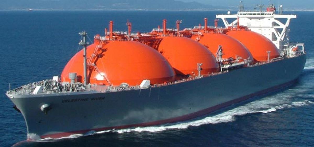 Arun Jaitley halves import  duty on LNG to 2.5%