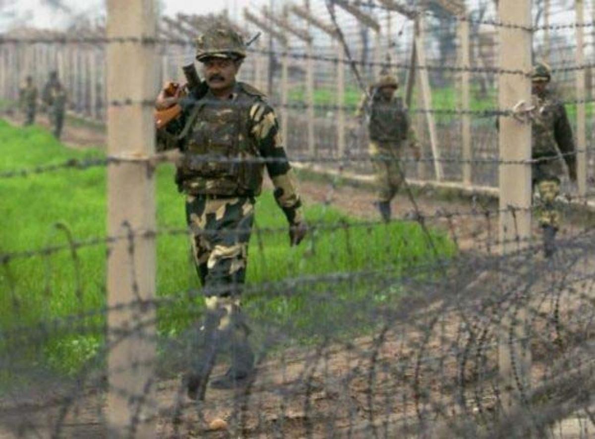 Pakistan resorts to unprovoked firing in Poonch again