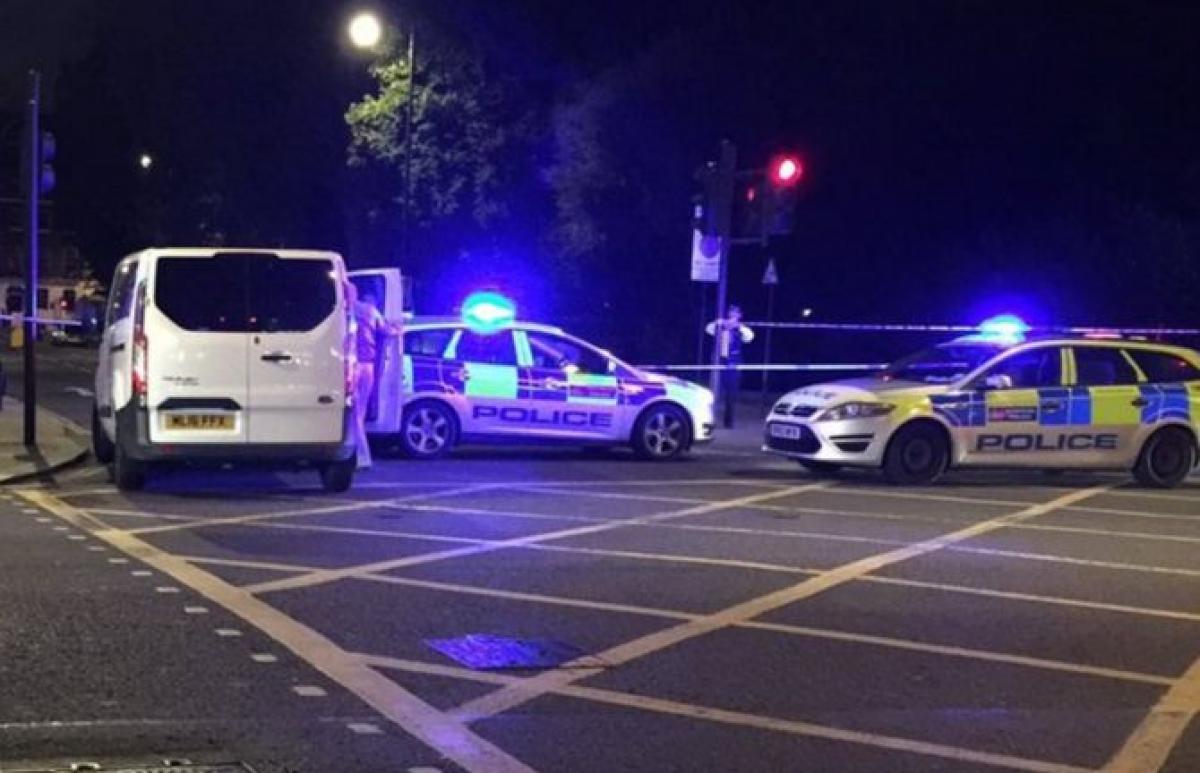 London: Woman killed, five others injured in knife attack