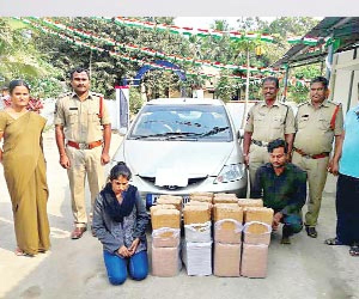 Woman held for ganja smuggling