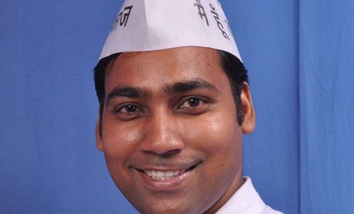 AAP legislator Manoj Kumar detained by Delhi police over land grab case