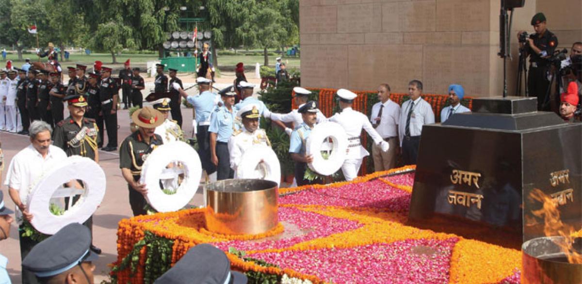 Indias bravehearts remembered on Kargil Vijay Diwas