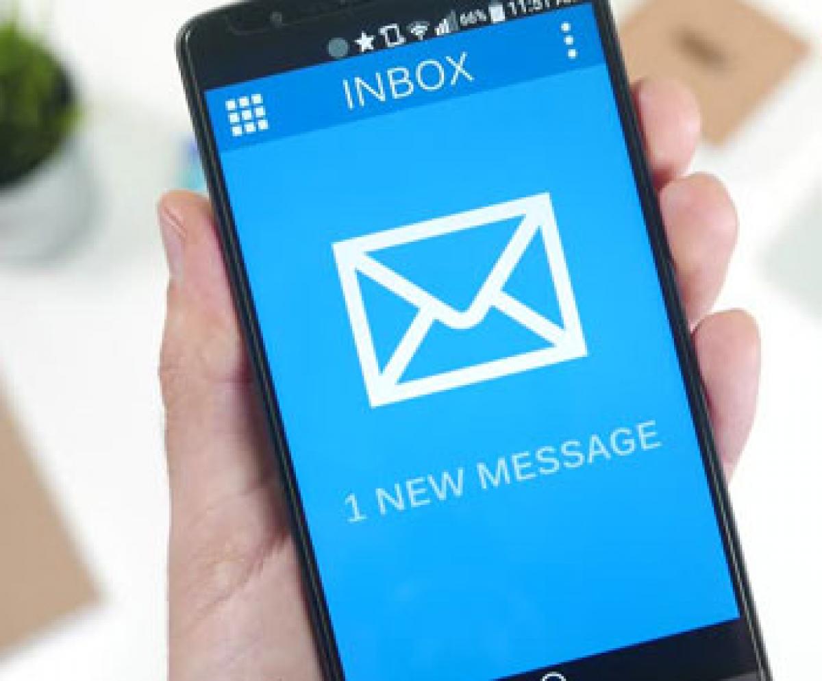Turning off e-mail app on phone can make you happier