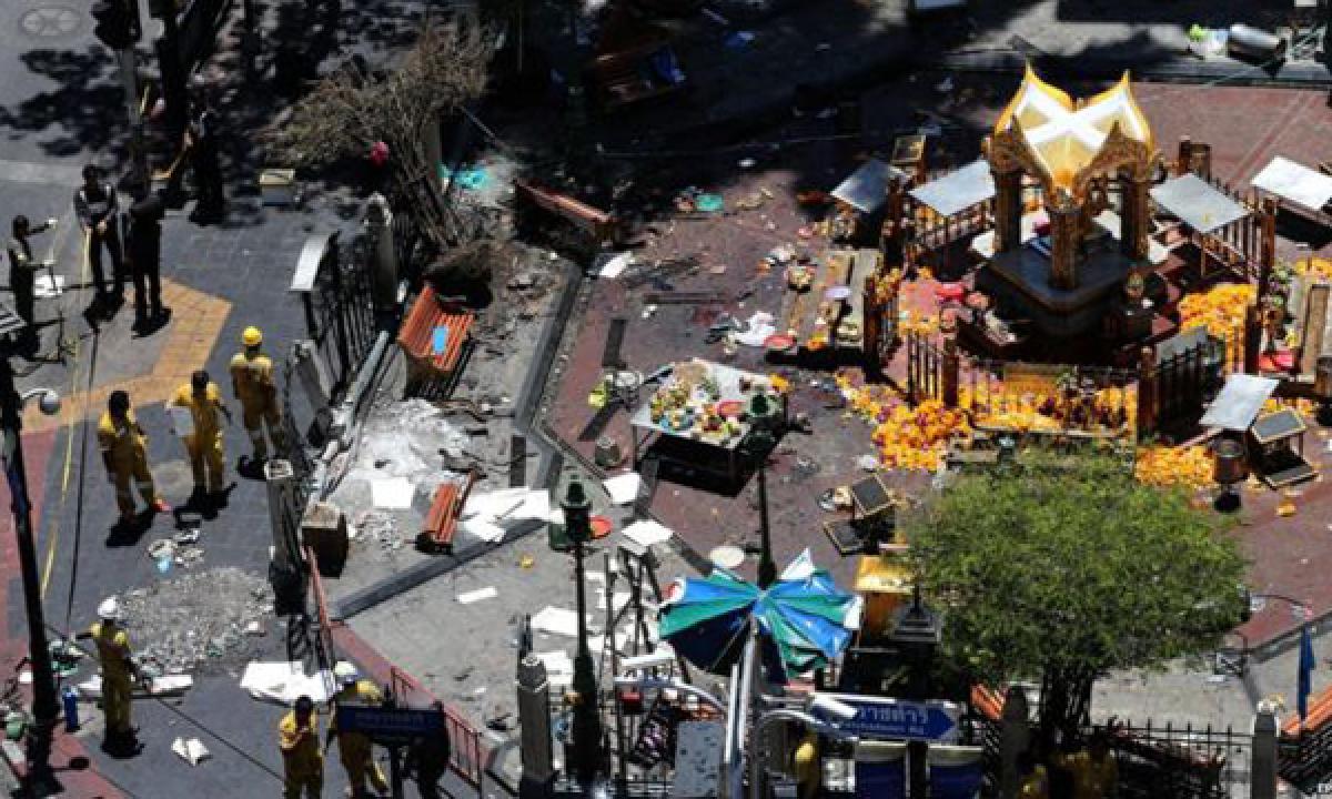 Cops arrest a man behind Bangkok bombings