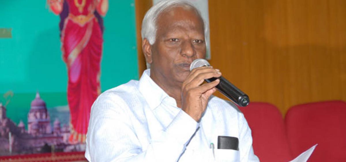 Recruitment of DSC teachers on govt radar: Kadiyam Srihari