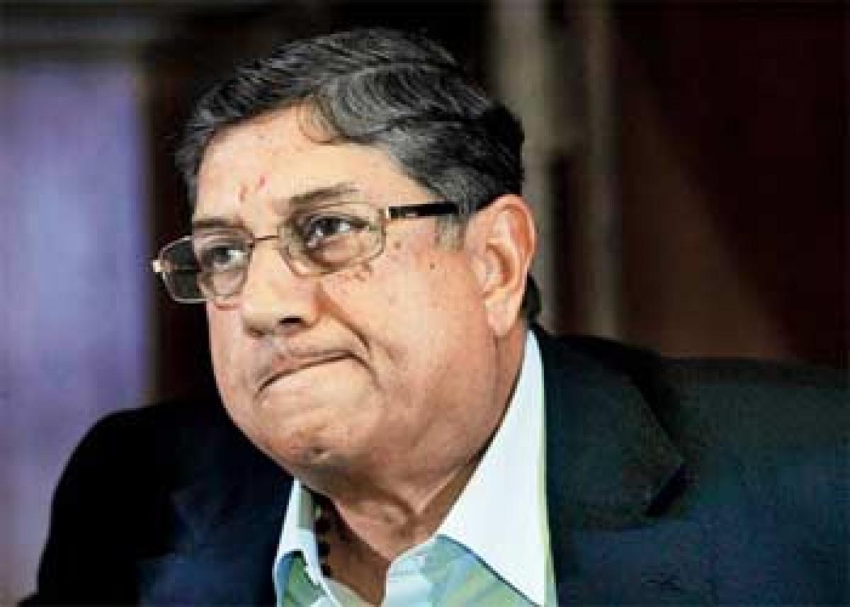 SC bars Srini from SGM