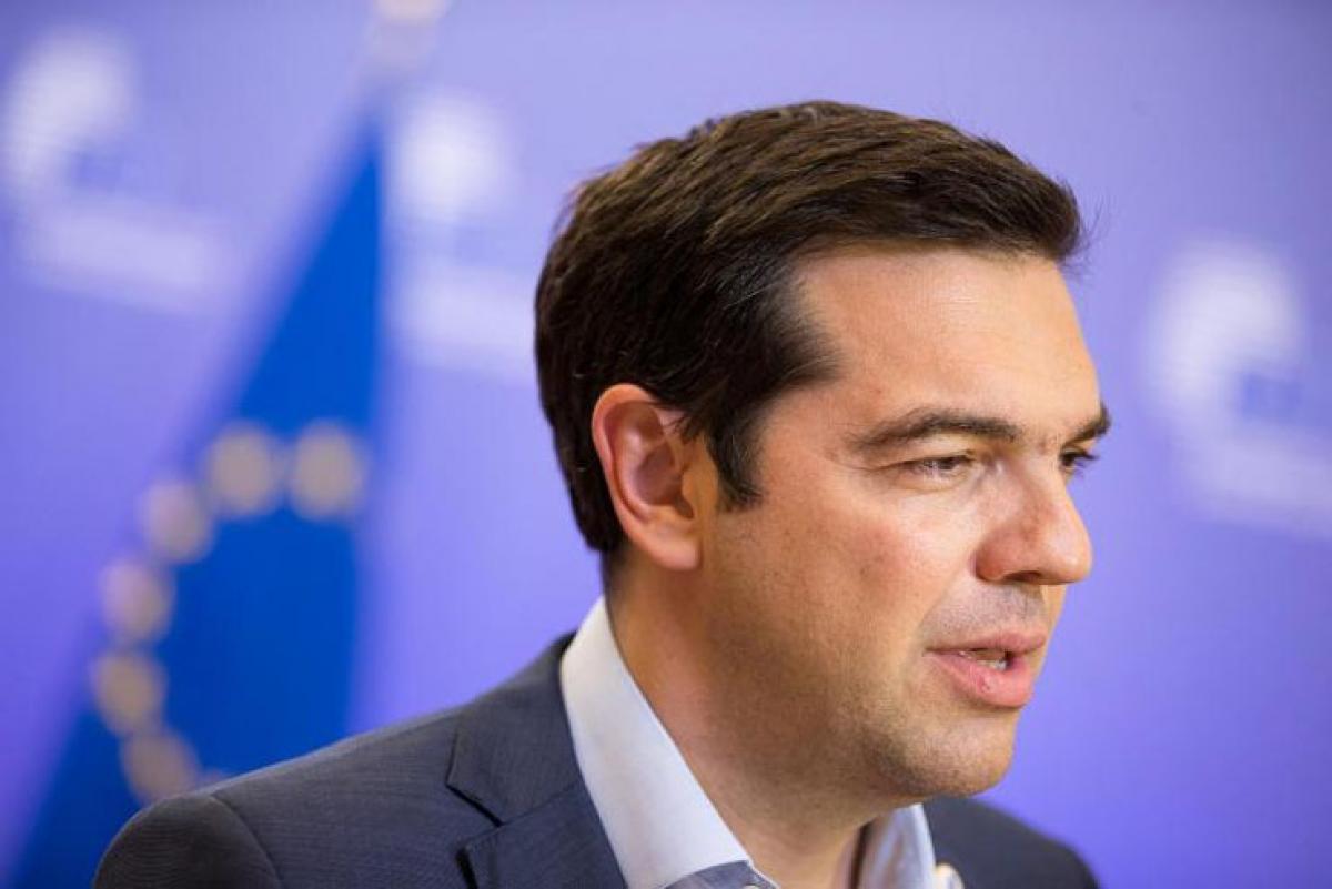 Greek PM Tsipras faces party revolt over bailout deal