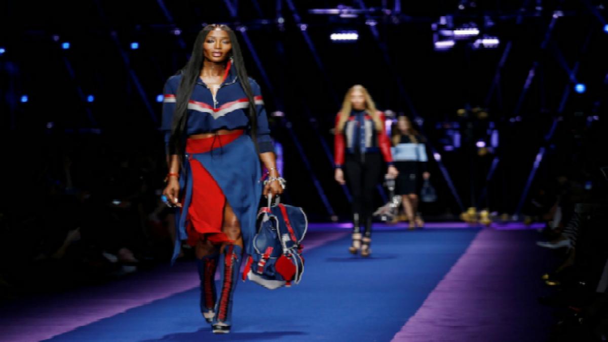 Versace presented bold and multi-faceted collection in Milan 