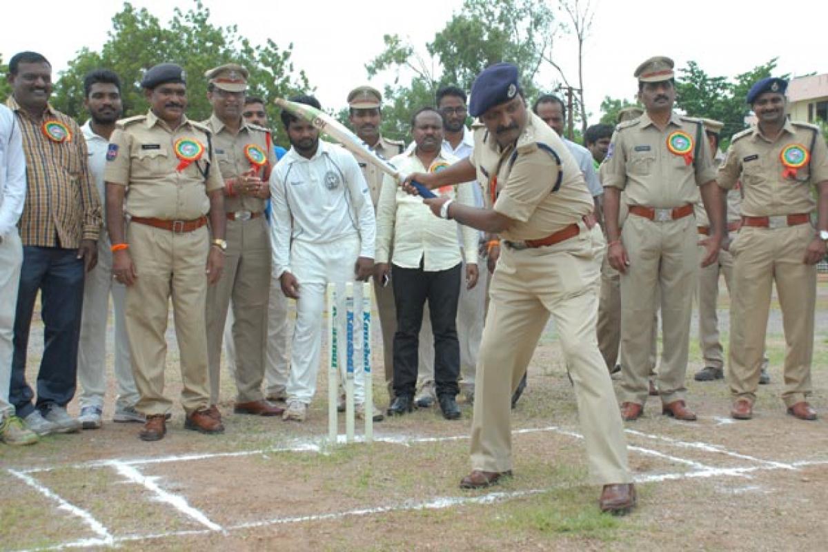 Warangal Police Commissionerate Cricket Cup-2016 takes off