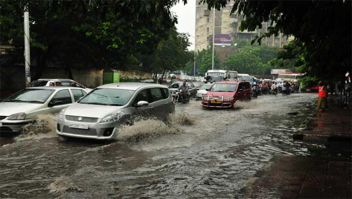 GHMC gears up for rain related emergencies