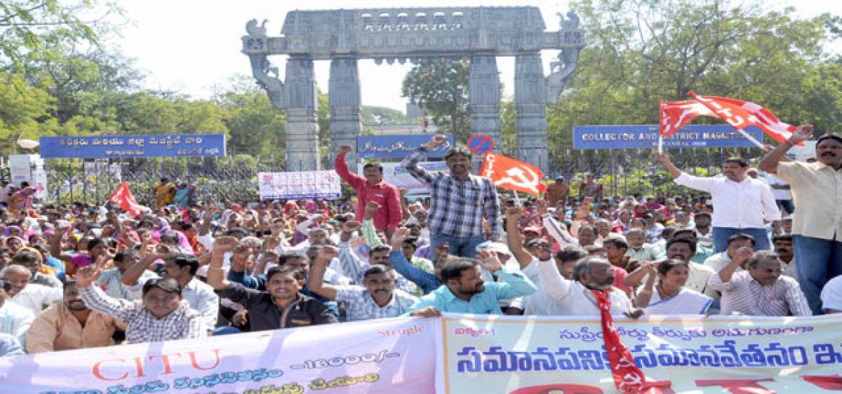 Implement SC order of equal pay for equal work: CITU