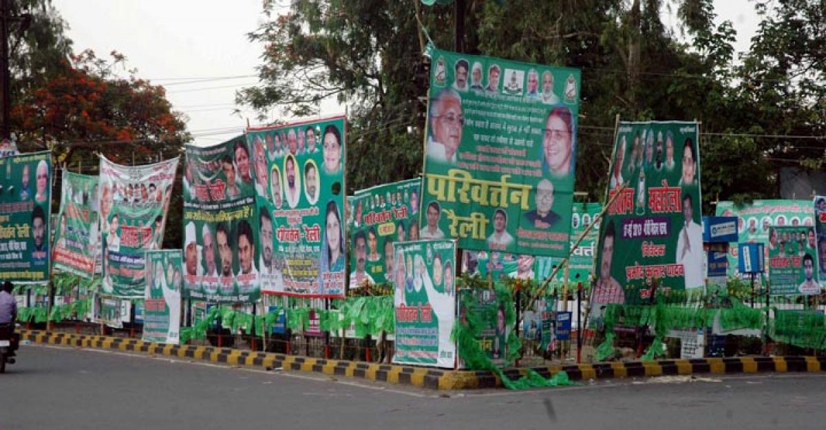 Poster-war crescendo in Patna