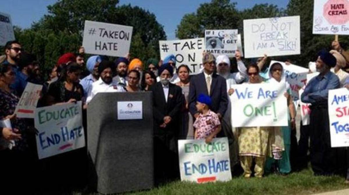 Sikhs in US fear hate rhetoric after Muslims targeted