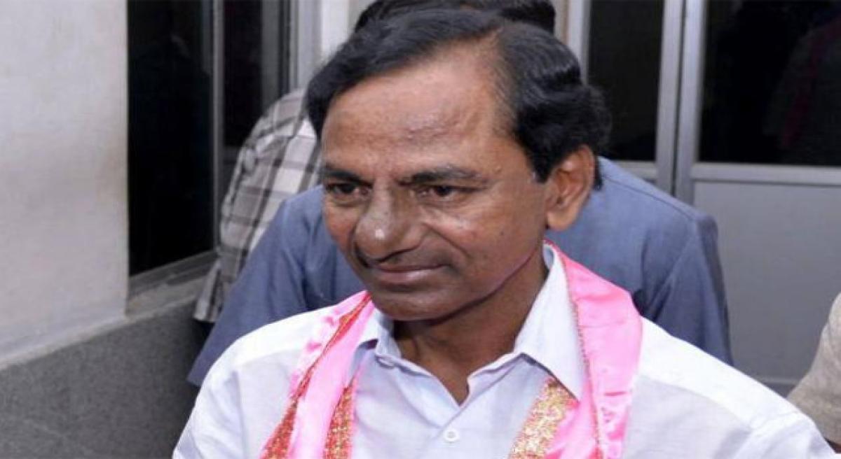 KCR welcomes Supreme Court decision on Palamuru project