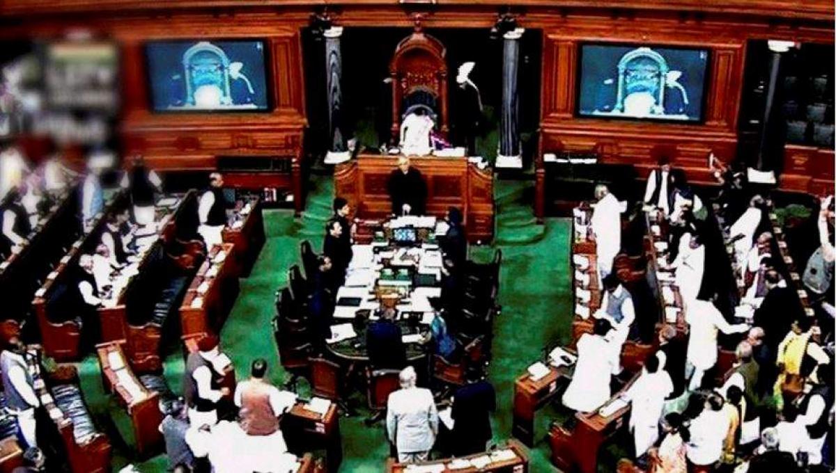 Opposition continues protests over demonetisation, Lok Sabha adjourns for the day