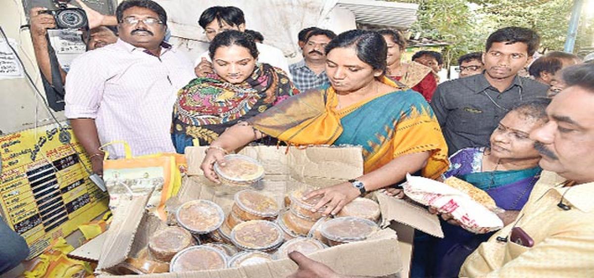 Paritala Sunitha inspects FP shops