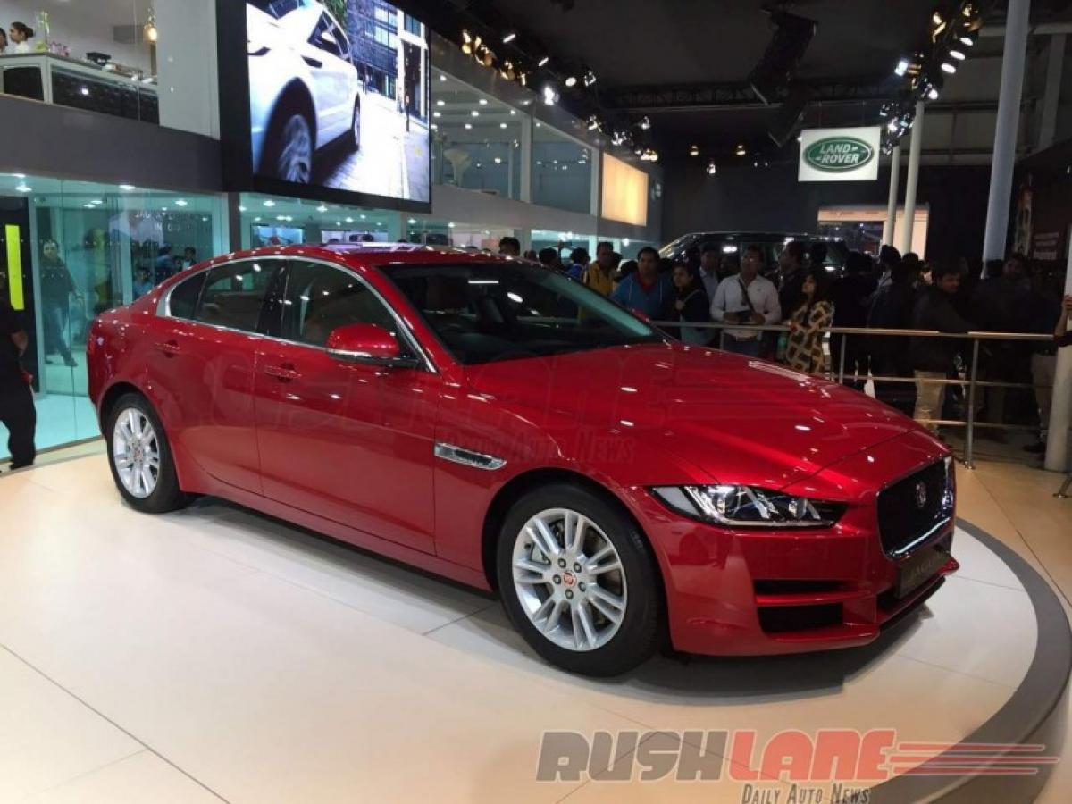 How much does Jaguar XE Prestige cost in India?