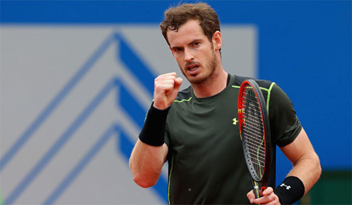 Murray stays at  top of ATP rankings