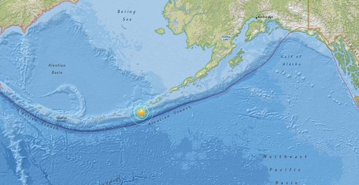 Earthquake of magnitude 6.9 hits off Alaska