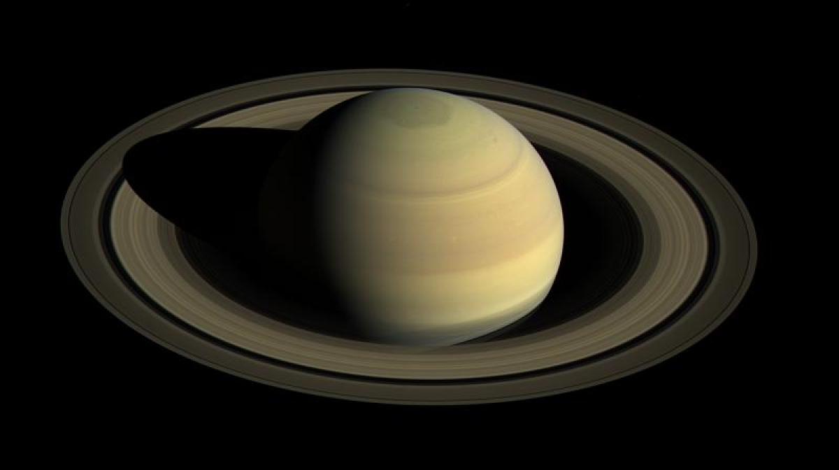 Cassini spacecraft to dive inside Saturns rings for mission finale