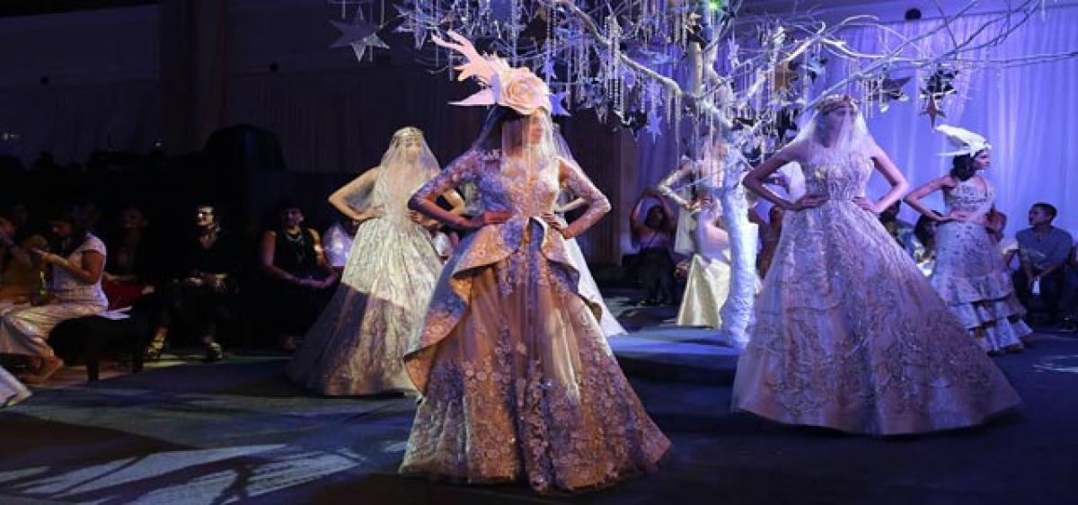 Couture extravaganza marks celebrations