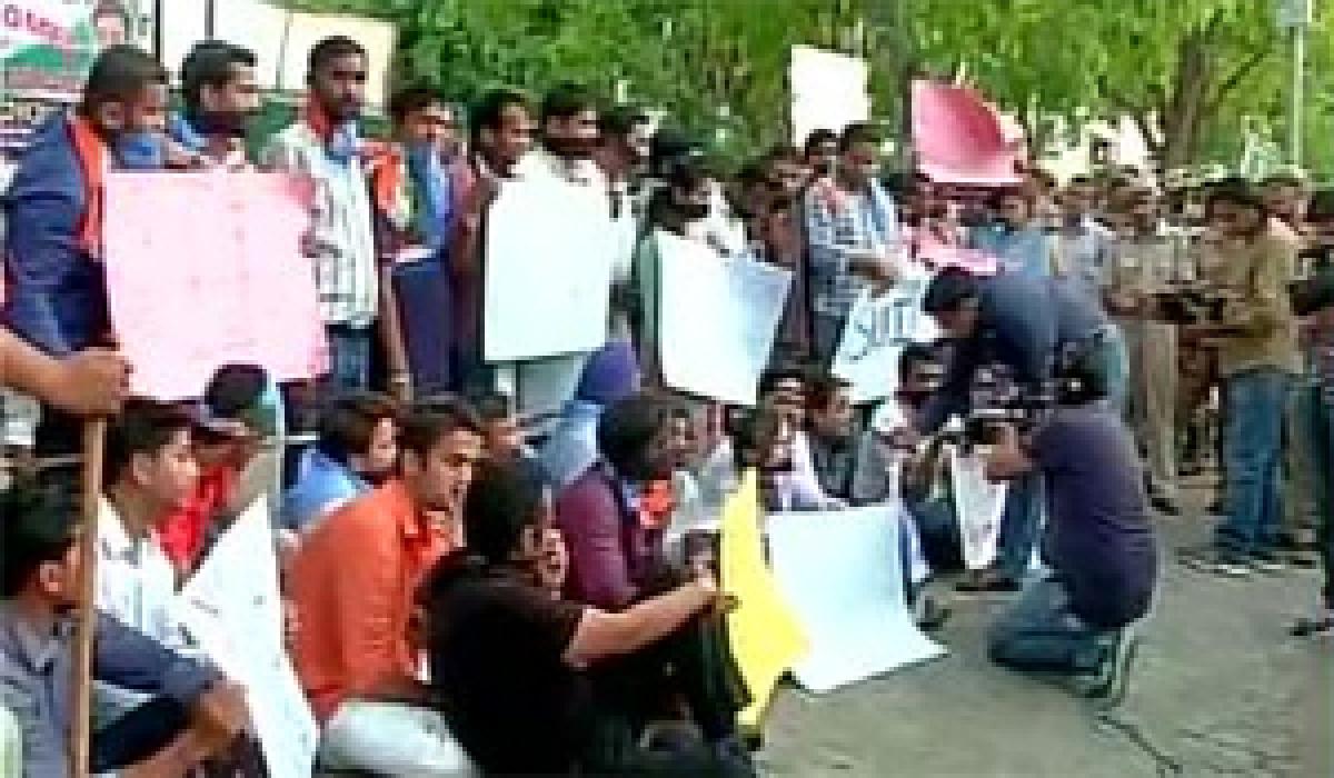 Revoke ban on IIT-Madras students group: Rights body