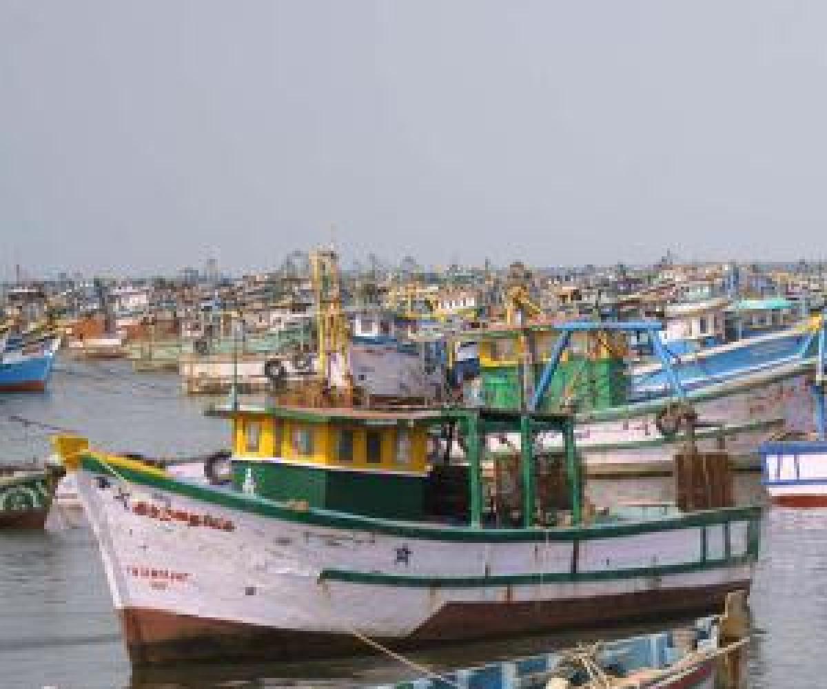 Tamil fishermen on strike over boats detained by Sri Lanka
