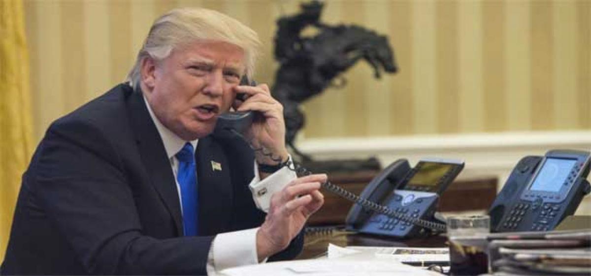 Trump blasts Turnbull over refugee deal in worst phone call
