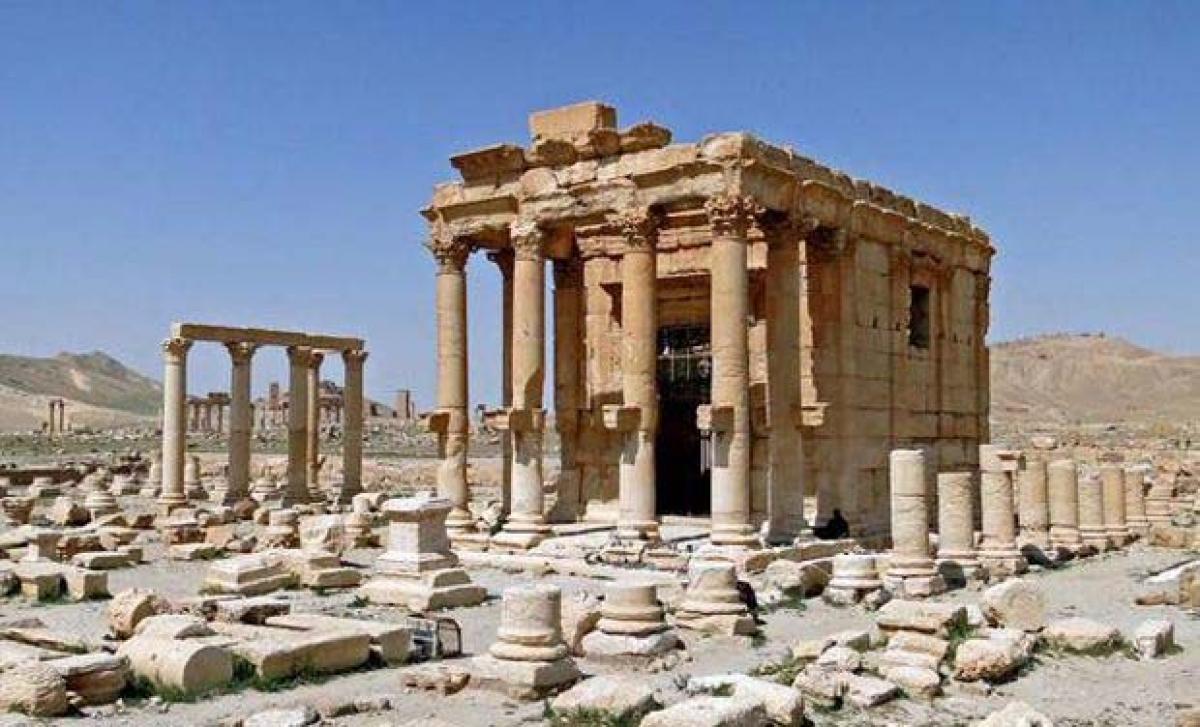 ISIS destroys temple in Syrias Palmyra