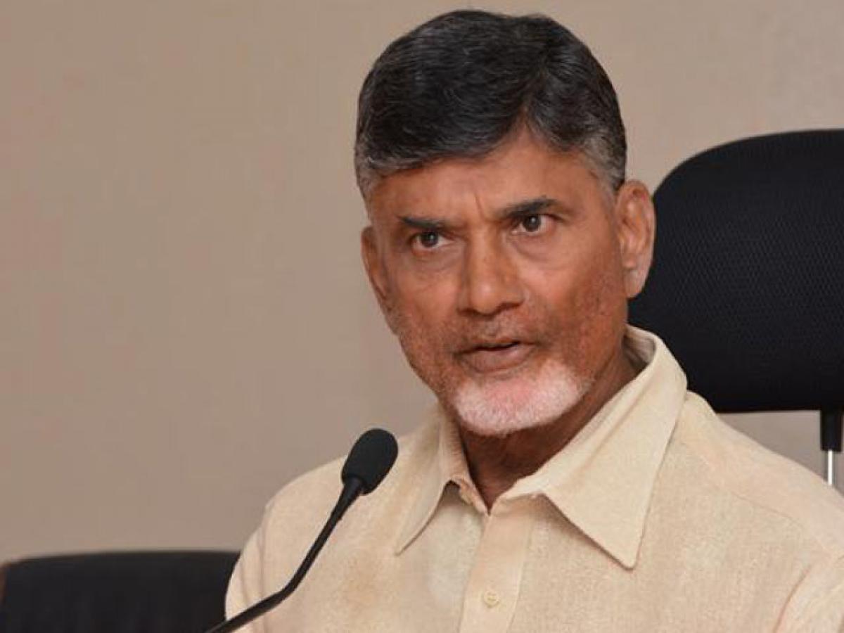 Chandrababu announces Rs 5 lakh for Hirakhand train derailment victims