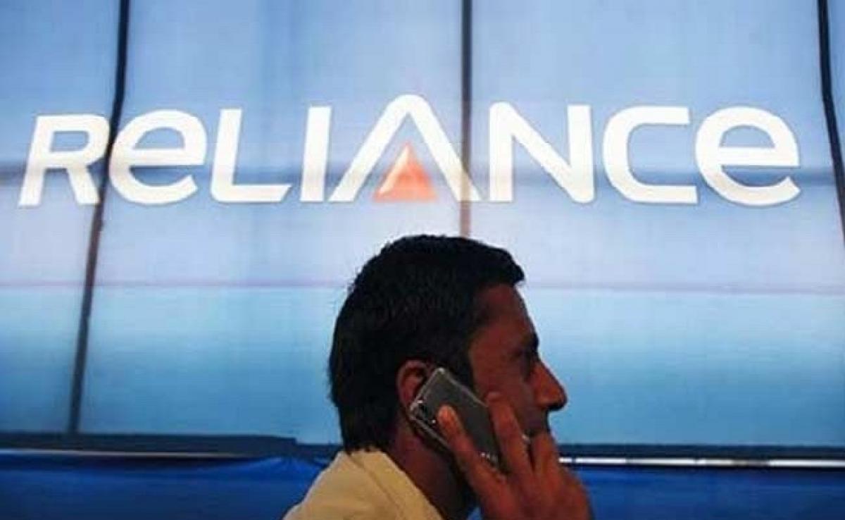 Moodys, Fitch Cut Reliance Communications To Default, Warn On Debt Levels