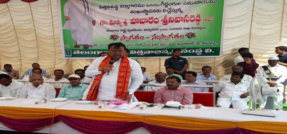 Quality seeds will be provided to farmers: Pocharam