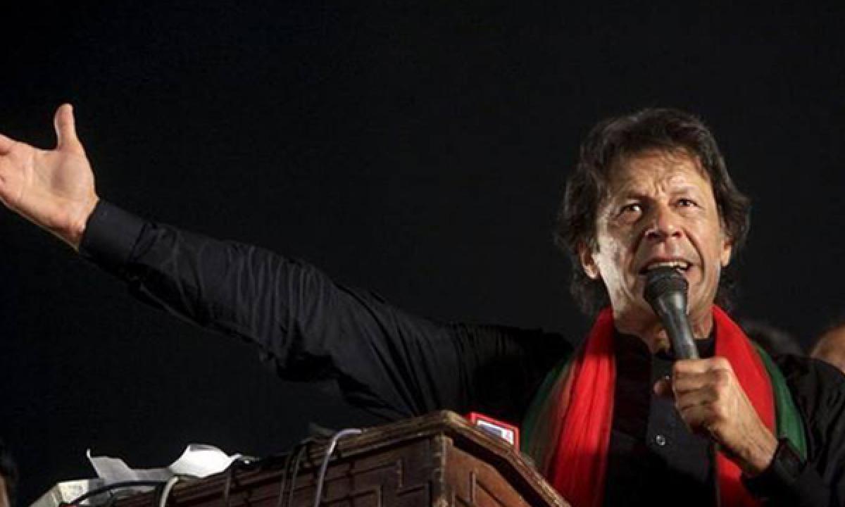 Pakistan cops arrest 40 people ahead of planned protest, Imran Khan calls for city shut down