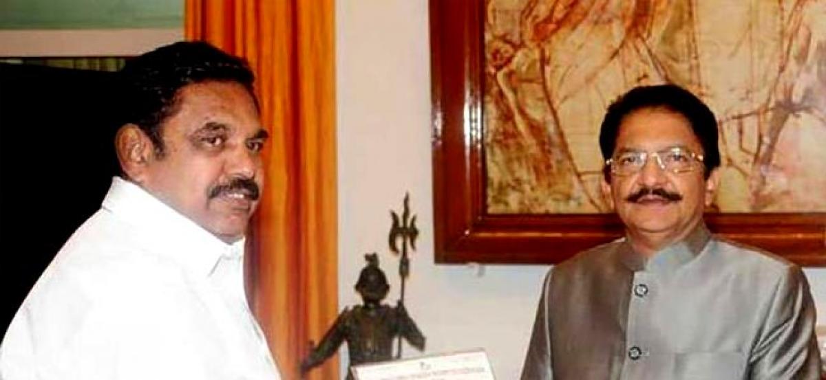 AIADMK’s Palaniswami meets the Governor