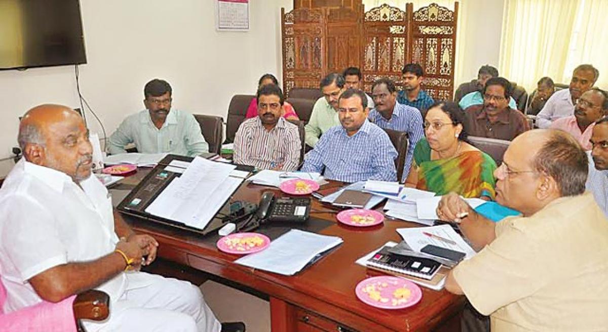 Jogu Ramanna vows job-oriented training to BC youth