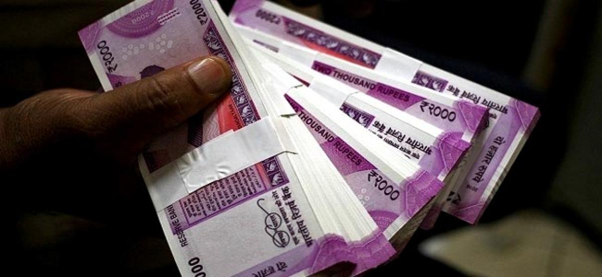 Malda: Two arrested with fake notes worth Rs 3.9 lakhs in new currency