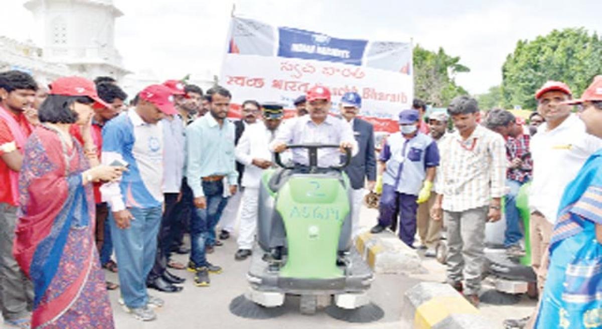 Swachh run marks SCR golden jubilee