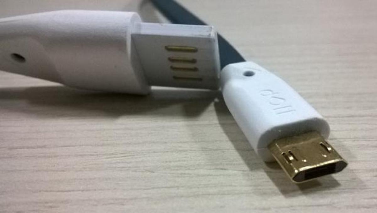 Gadget Review: Flippy reversible micro USB cable for hassle free data transfer and mobile charging