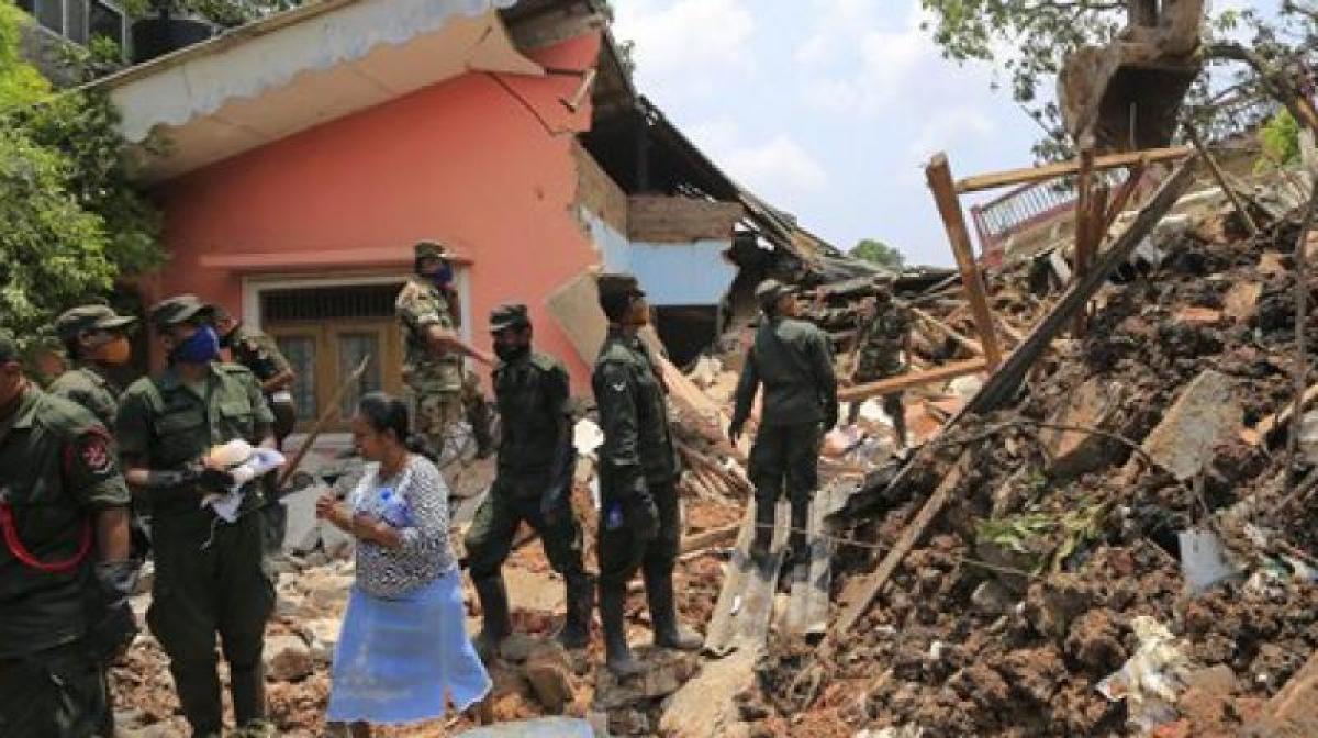 30 dead in Sri Lanka dump collapse