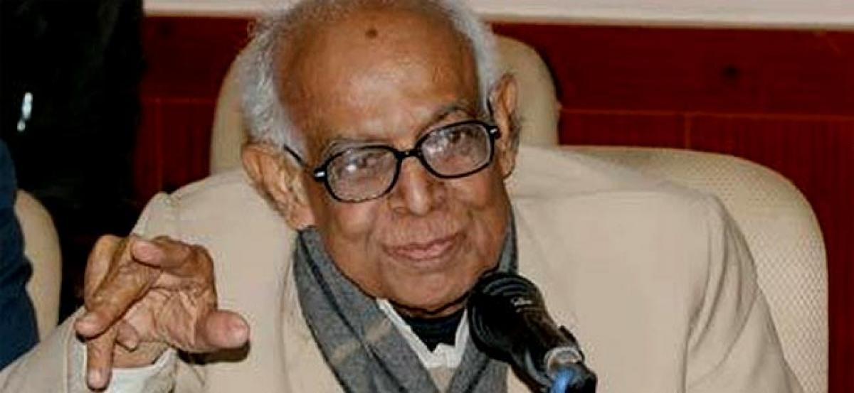 Ex-diplomat & former MP Syed Shahabuddin passes away