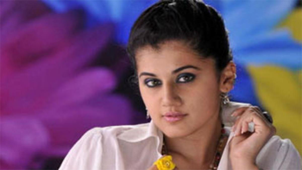 Tapsee hurt during stage rehearsals for Award ceremony