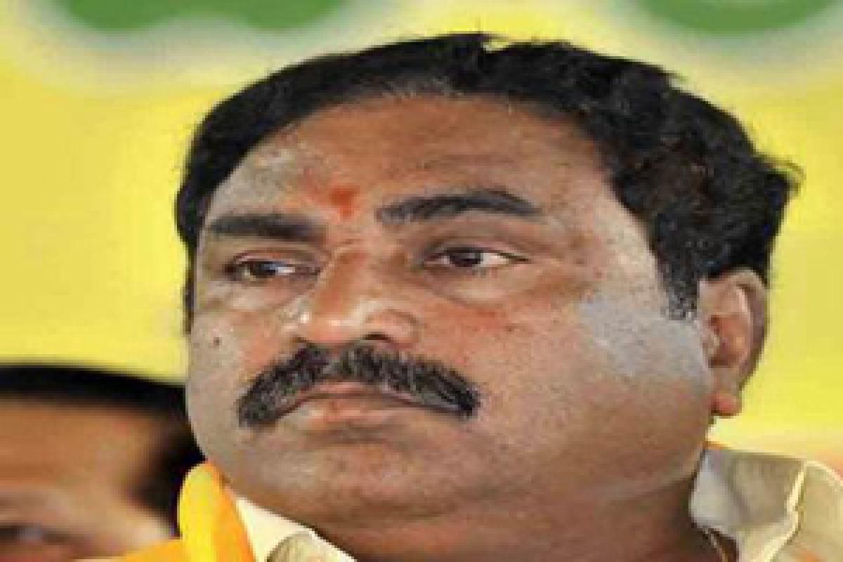 Errabelli slams TRS Govt over Cotton price