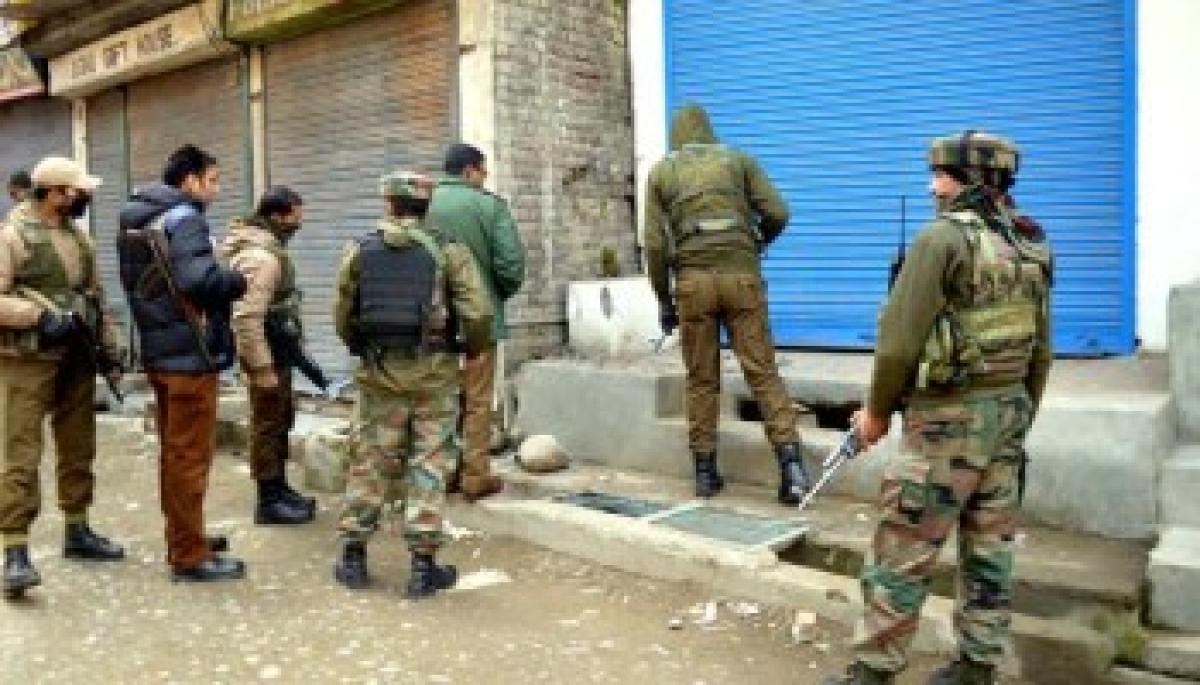 Militant attack on police check post in Anantnag kills two cops