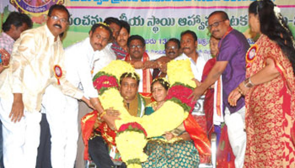 Nataka Parishad gives out awards  for the best in Drama