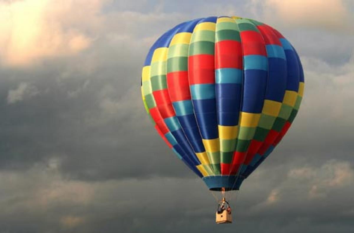 16 die in hot air balloon crash in Texas