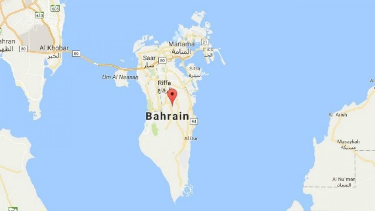 Bomb blast hits outside Bahraini capital, no casualties